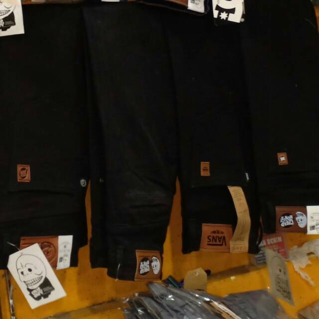 Celana Jeans Pria Hitam Cheapmonday/Full black Slimfit BEST SELLER !