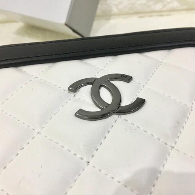 READY  TAS CHANEL VANITY CASE