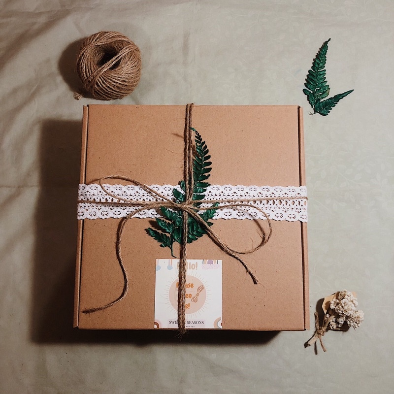 

[RUSTIC] Kotak Kado | Gift Box Set Only (Box + Hiasan + Shredded Paper) by Sweetie Seasons