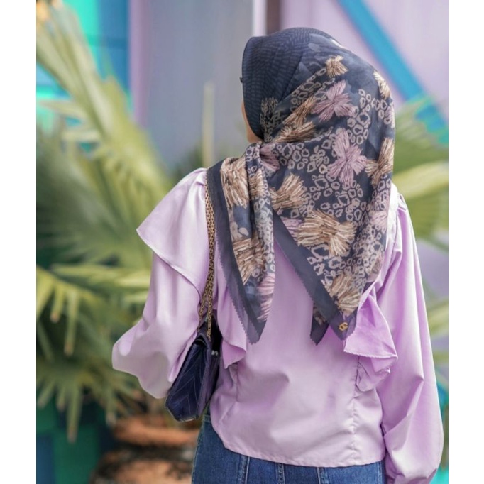 Buttonscarves Les Amities Reborn Indigo