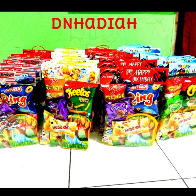

Paket Snack Ulang Tahun/Sovenir Murah/Bingkisan Snack
