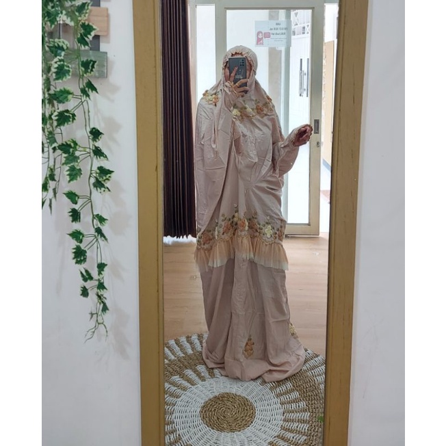 Mukenah sutra diamond