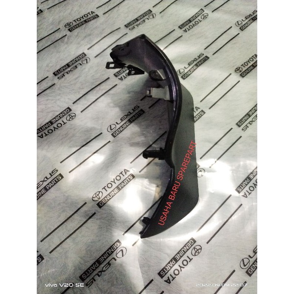 cover tutup kaki spion tutup dudukan kaki spion original toyota daihatsuavanza 2022
xenia 2022