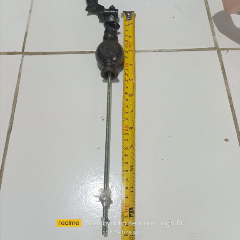 gantungan pion kuby untuk pleci sogon murai 33 cm cantolan sangkar