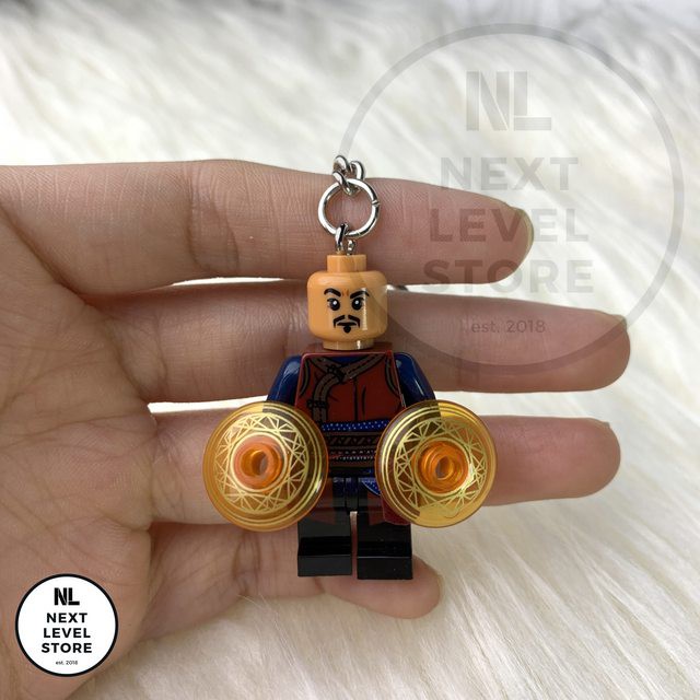 Gantungan Kunci LEGO Minifigure Avengers Wong KEYCHAIN