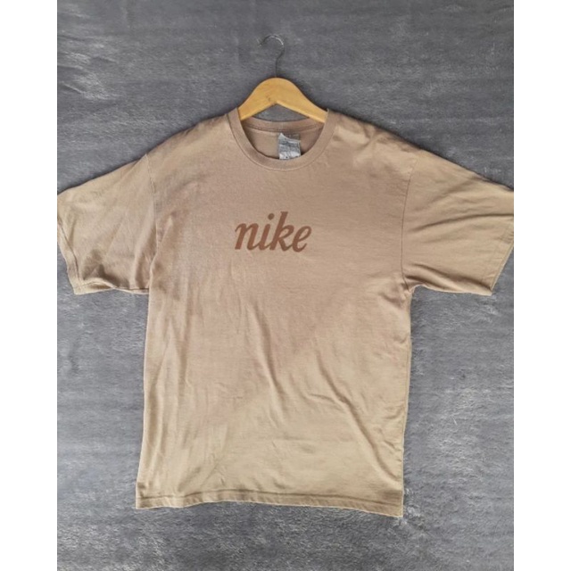 KAOS NIKE VINTAGE Y2K