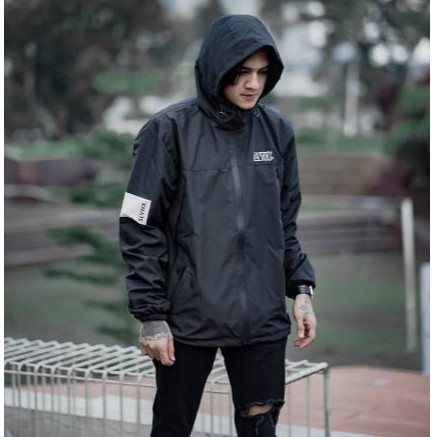 SALVIOHEXIA Jaket Waterpoof Taslan Jaket Outdoor Parasut Pria Hitam