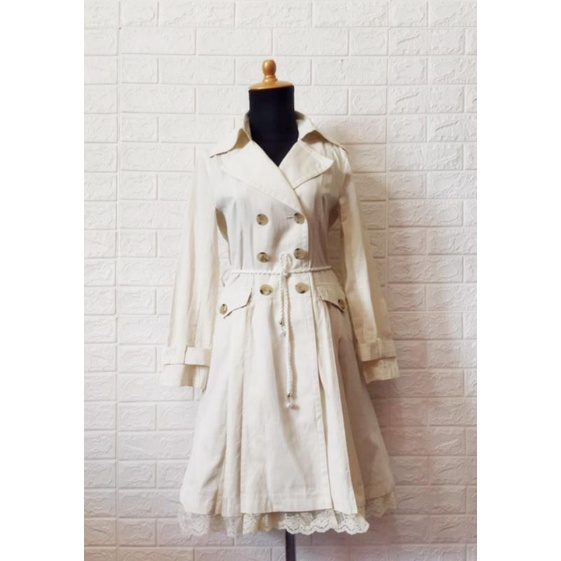 TRENCH COAT MEGAR RENDA