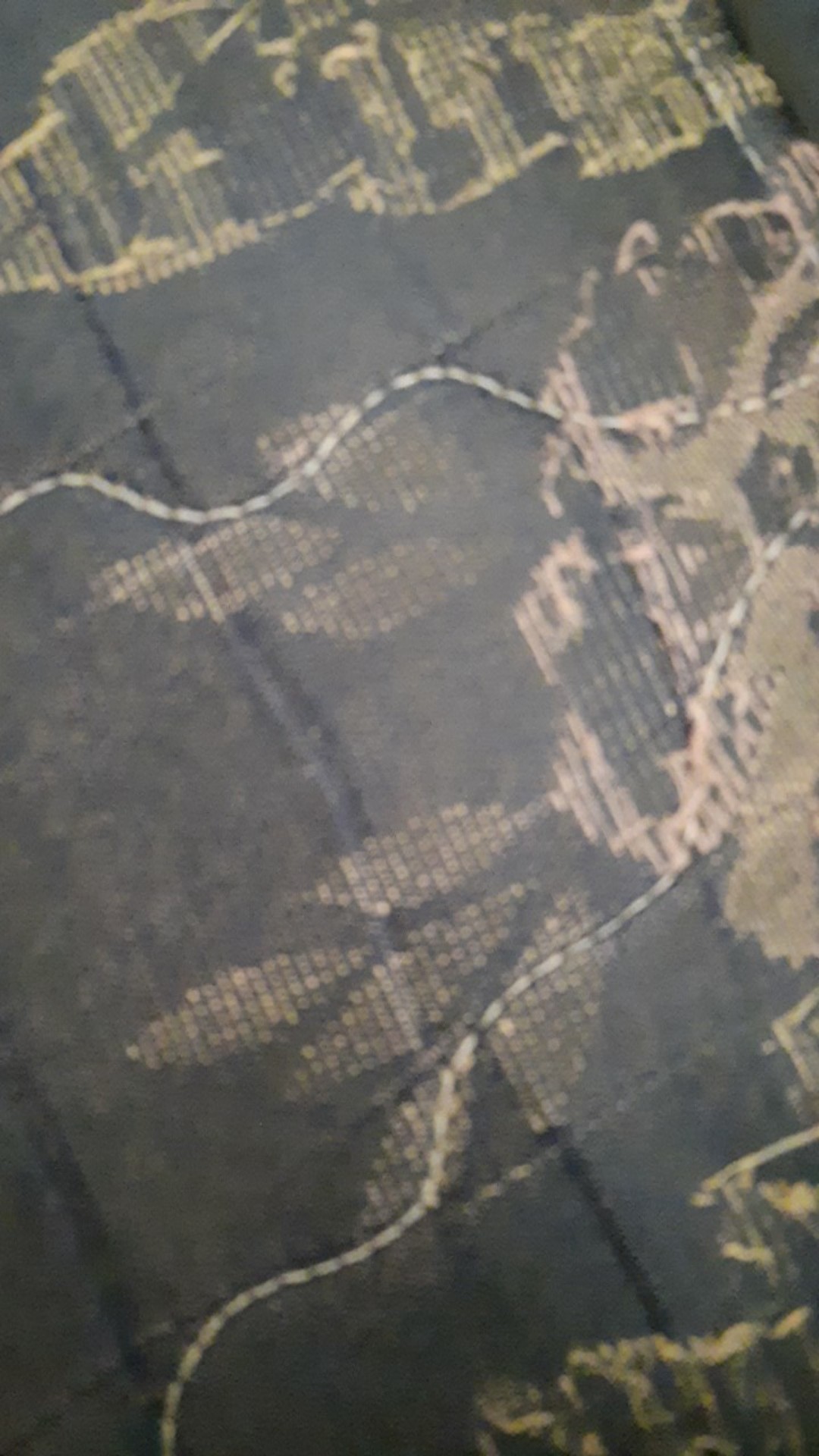 Kintakun Sprei Dluxe - 180 X 200 B2 (king)