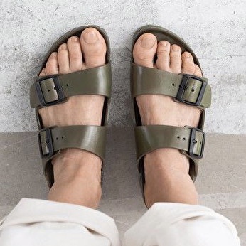 Sandal Slide Selop Sandal Terbaru Sendal Pria Selop Briken Sandal Slip On