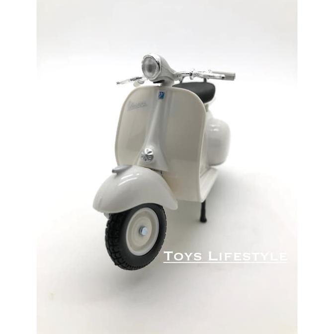 Jual SALE !! Maisto Diecast - Vespa 150 1956 Skala 1:18 Indonesia|Shopee  Indonesia