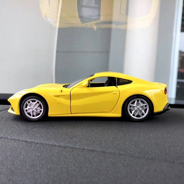 FERRARI 458 SPECIALE Parfume Pewangi Pengharum Mobil Parfum Pajangan Miniatur Diecast Mobil