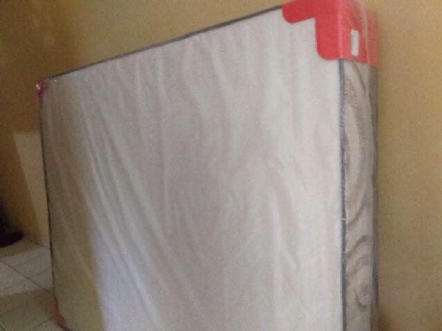 Terlaris Spring Bed Romance Feelings Plush Top 160 X 200 Mattress Only - Jabodetabek