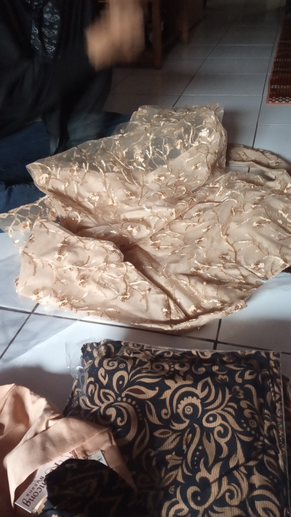 Promo Termurah Ada Anak. Batik Couple Qiona Brocade Free Selendang