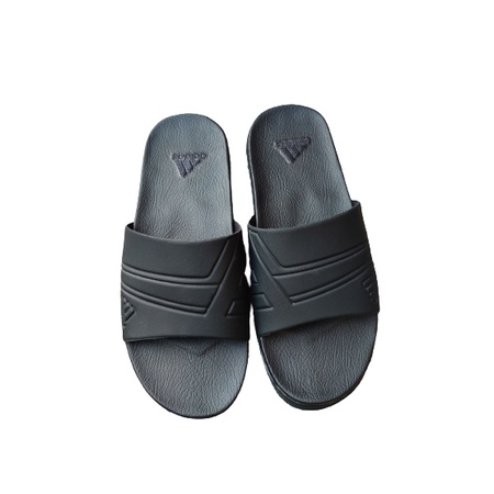 Sandal Pria Dewasa Terbaru Hitam Polos/Sandal Pria Kekinian Elegan/Sendal Terbaru Nitro Hitam Polos
