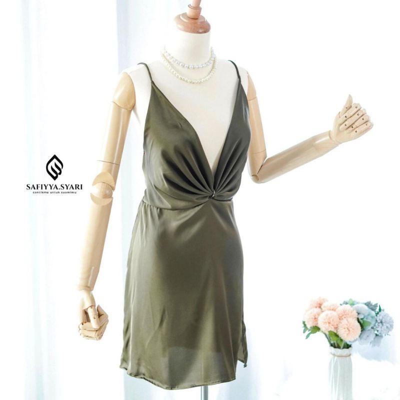 MINI QUEEN DRESS OLIVE by Safiyya Syari Minidress Baju Dinas Istri Sexy