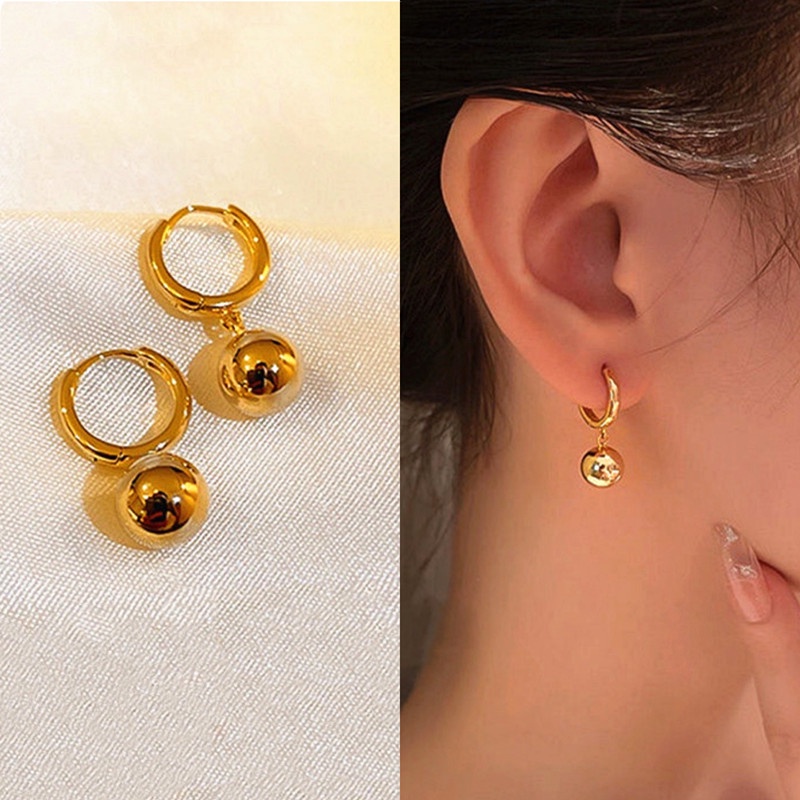 Anting Panjang Jatuhkan Manik Bulat Titanium Wanita Anti Karat dan anti luntur asli Emas 18K Aksesoris Perhiasan