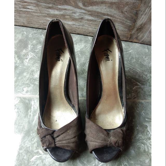 Sepatu heels preloved Fioni