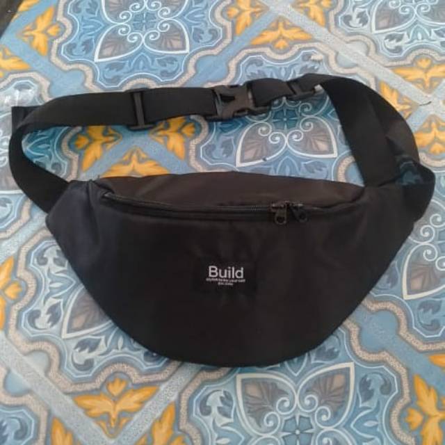 Waistbag / slingbag /TAS SELEMPANG BUILD ClOTHING