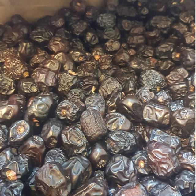

Kurma ajwa madinah premium 5 kg