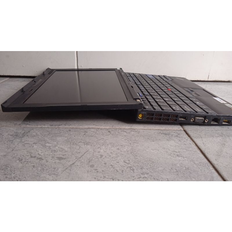 Laptop Core i5 Kecepatan Super Lenovo x201 Sudah Pakai SSD