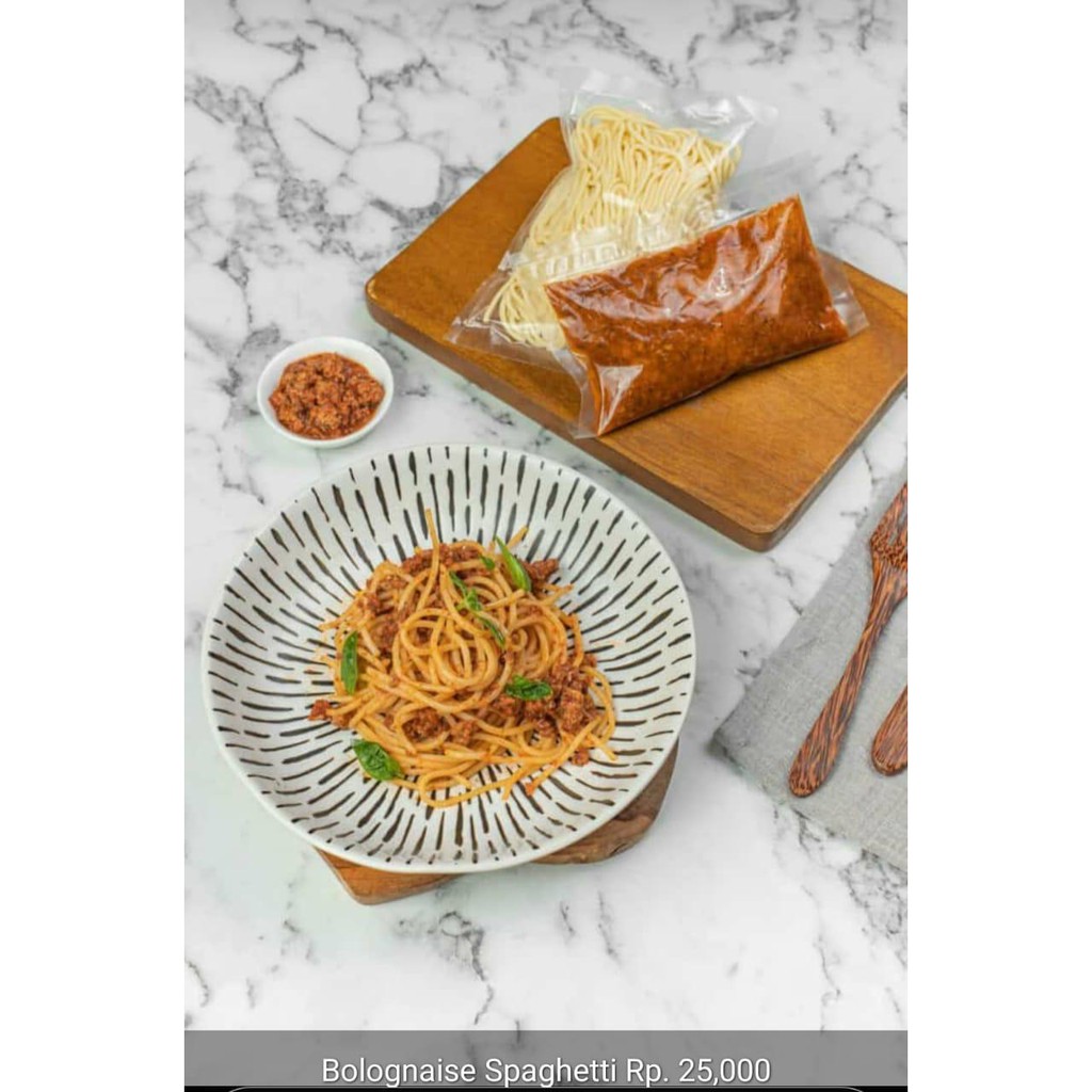 

BOGA KITCHEN Spaghetti Bolognese l Premium Quality