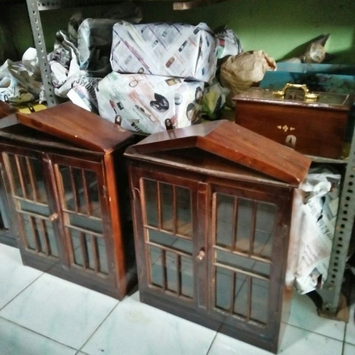 Laihoshope Kotak Obat P3K Besar Dari Kayu Jati