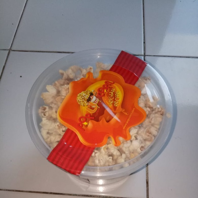 

Popcorn pop u corn bucket
