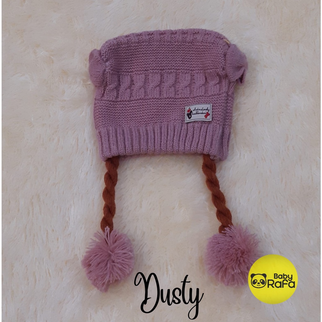 Topi Bayi Perempuan Rajut Pompom Model Kepang / Topi Rajut Premium Baby Girl model Kepang