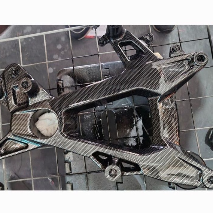 swing arm motif carbon adv 150 atau 160