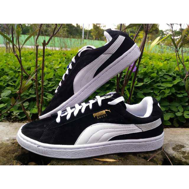 Sepatu Puma Suede Hitam
