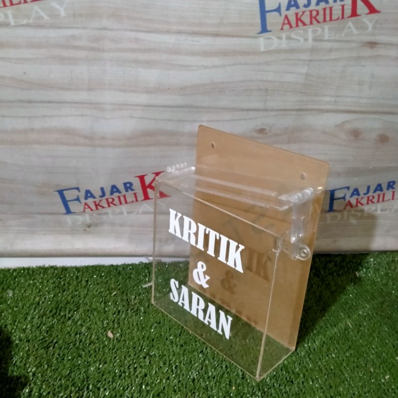 

Kotak saran gantung