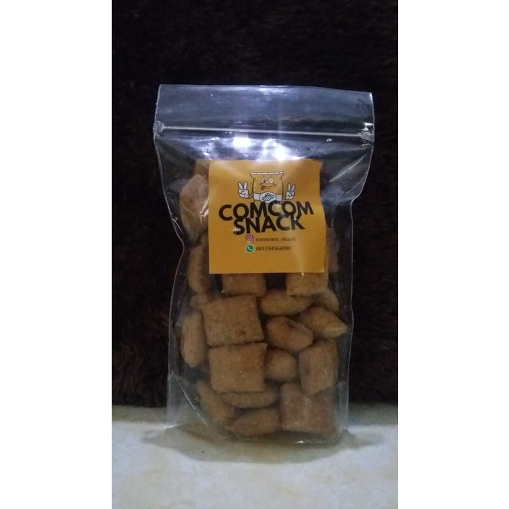 

SNACK BANTAL COKELAT SOES KERING