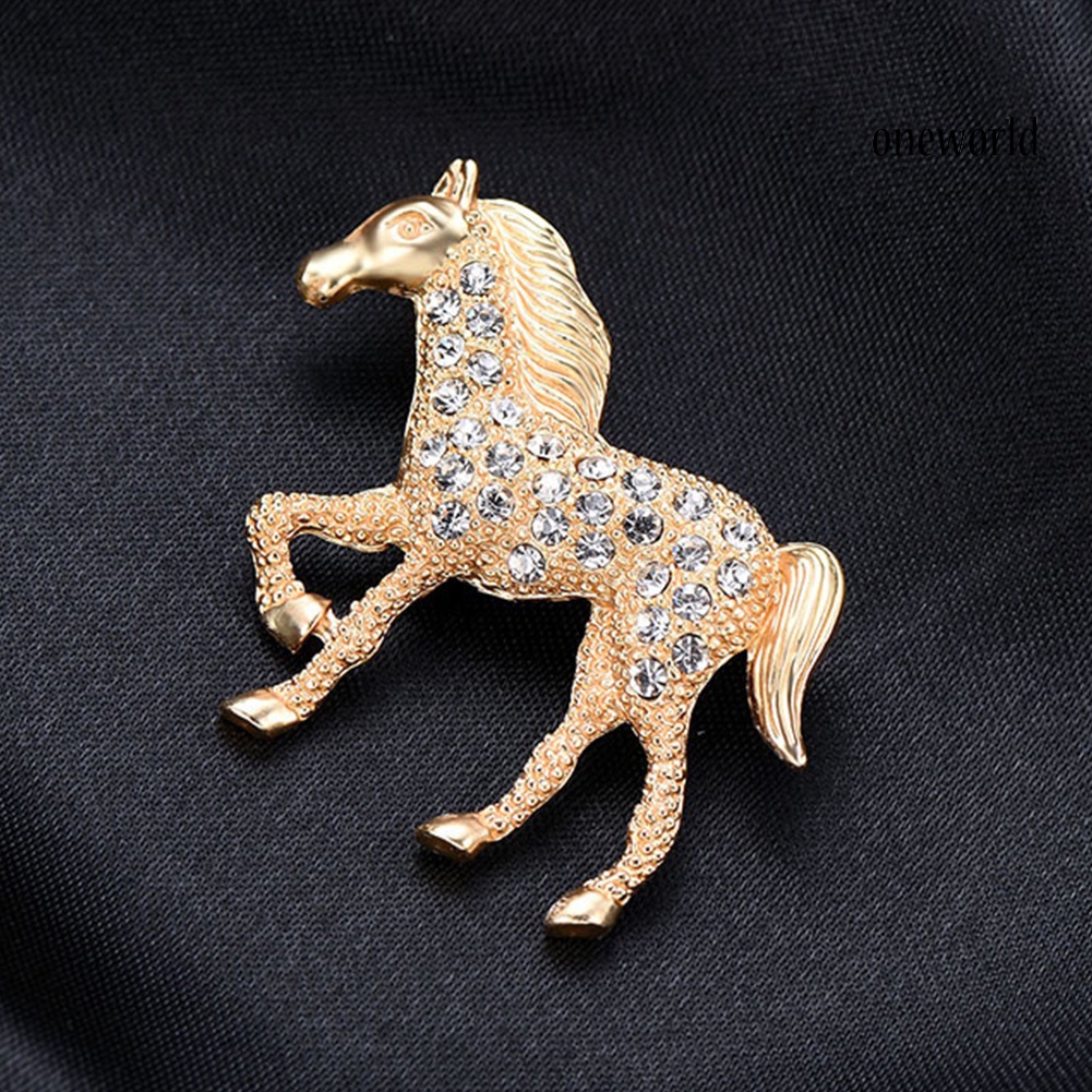 OW@ Men Women Rhinestone Inlaid Horse Brooch Pin Corsage Suit Cardigan Shawl Decor