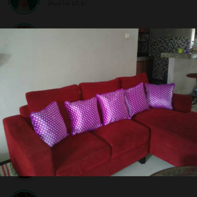 Bantal sofa polkadot ungu