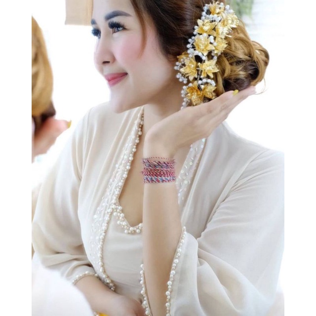 KEBAYA IVORY PEARL