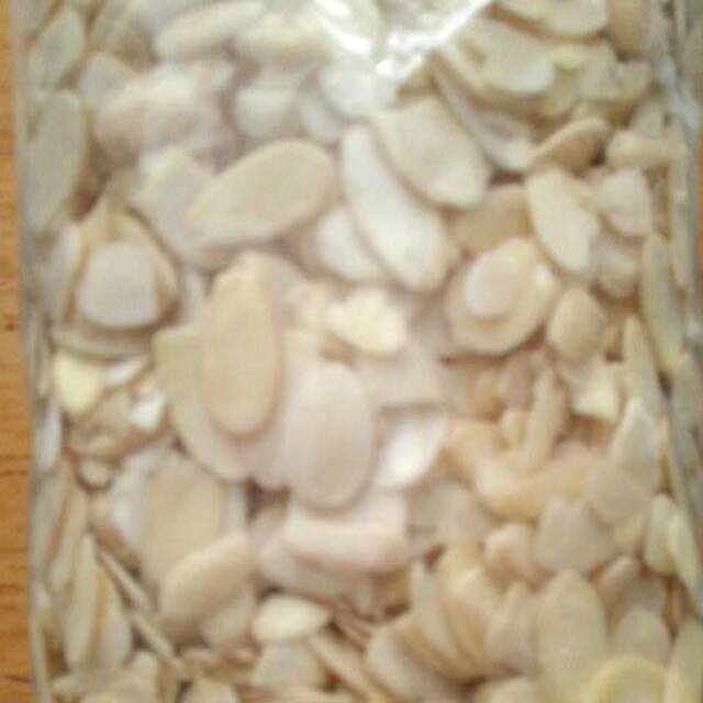 

Almond slice 100gr