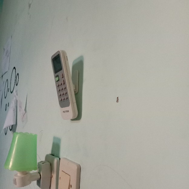 Cantolan Remote Unik - Gantungan Remote Universal Dan Multifungsi