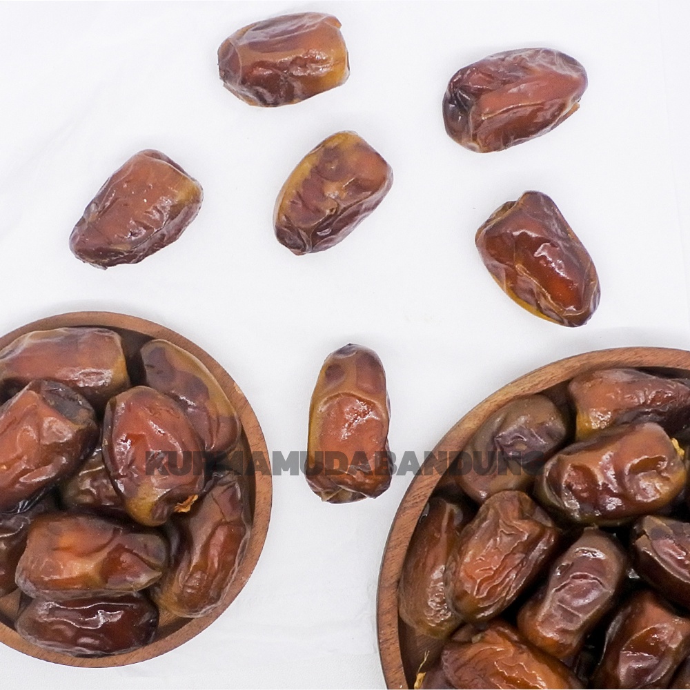 

KURMA MESIR GOLDEN VALLEY 1 KG / KURMA GOLDEN VALEY 1KG / KURMA MESIR