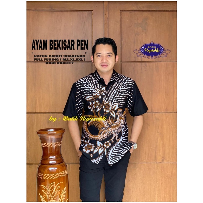 AYAM BEKISAR RAJASAKTI KEMEJA BATIK SOLO PRIA LENGAN PENDEK LAPIS FURING ATASAN BATIK PREMIUM MODERN KATUN HALUS BAHUWIRYA  BANAMITRA BANAMITRA PUTIH BANGSAWAN BAYU PUTRA BERLIAN BIRU BHARATAYUDA BIMASENA BIRENDRA BIRU INDAH BRAHMAKERTA BRAHMAKERTA MERAH