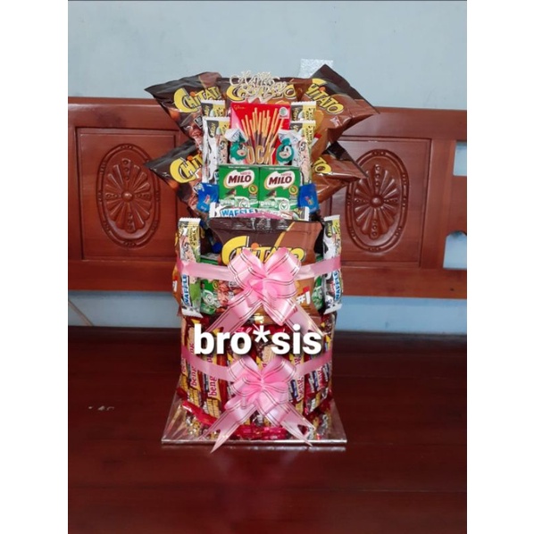 

kue ulang tahun snack / snack tart / kue ultah snack/snack tower/snack Graduation