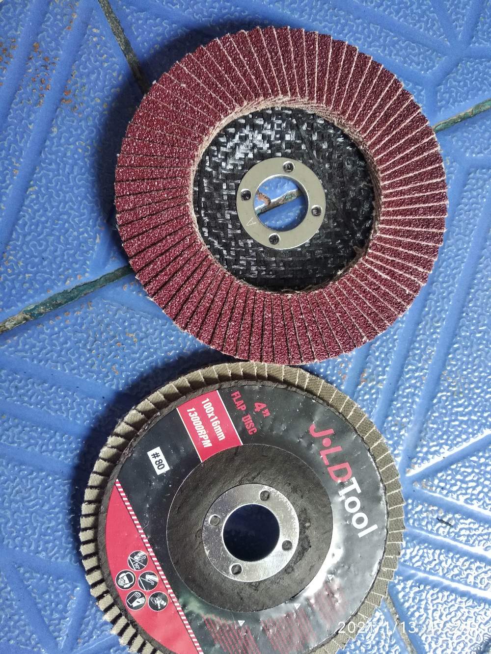 Mata Gerinda Amplas Susun 4 Inch Flap Disc Grid #80 Tebal