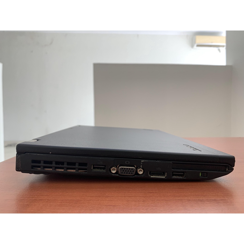 Laptop-Murah-Lenovo Thinkpad-X220-Corei3Gen2-Ram4G-HDD320G-Kamera-DVD-Design-Gaming-Win10-Siap Pakai