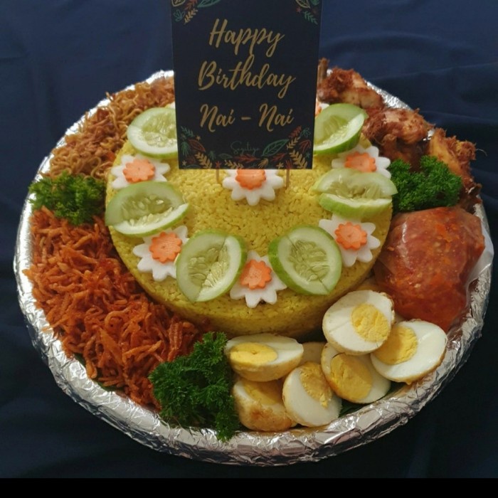 

Nasi Kuning Tumpeng Cake kekinian Birthday Cake Ultah Kue