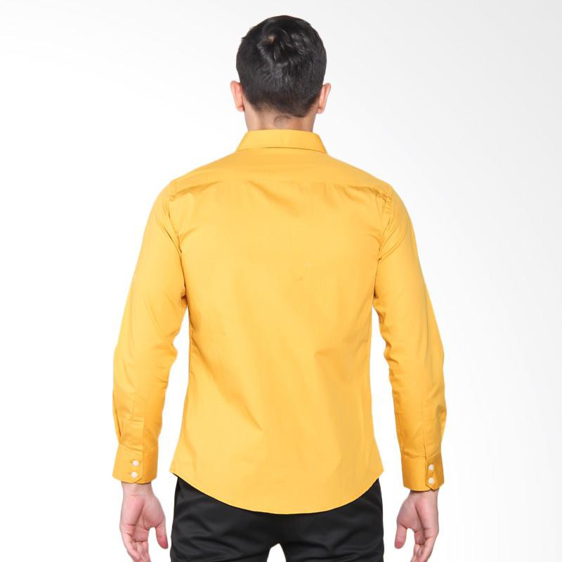 Kemeja Panjang Formal Polos Pria Kantor Kuning Labu Bahan Katun M,L,XL Dovizio