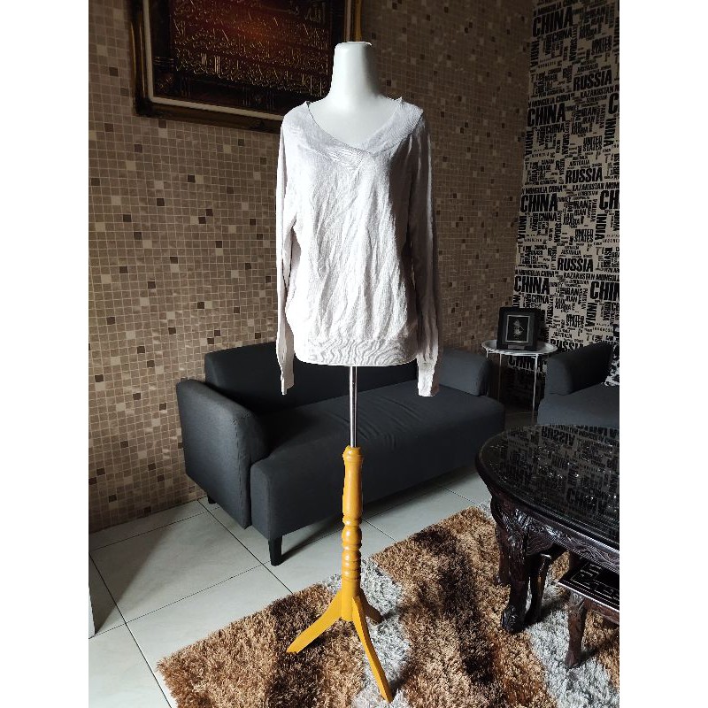 Atasan Rajut V Neck Rajut Super Lembut Made in Japan