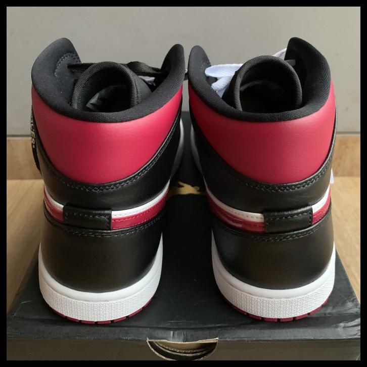 Sepatu Basket Air Jordan Aj 1 Retro Mid Bred Toe 554724-066 Original