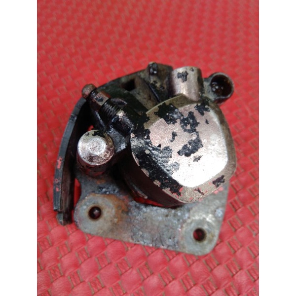 kaliper rem depan suzuki TRS ori