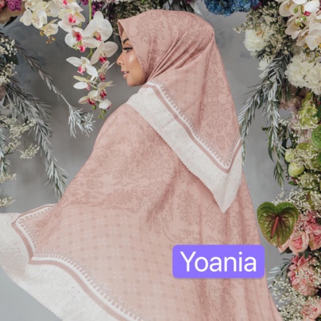 ANGGREK SCARF WEARING KLAMBY