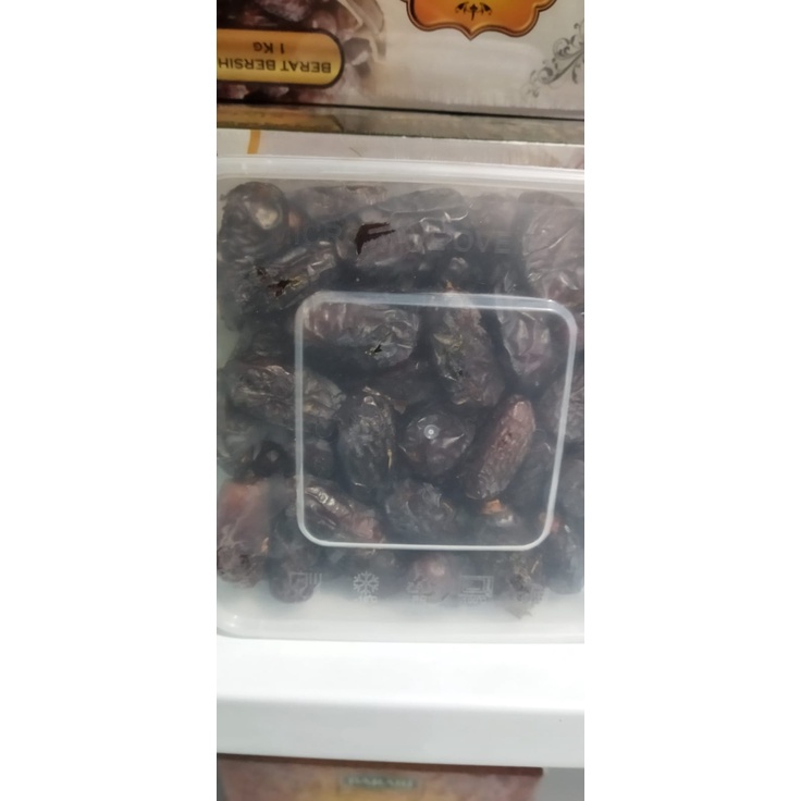 

kurma safawi - kurma safawi 1kg - kurma 1kg - kurma safawi 1kg